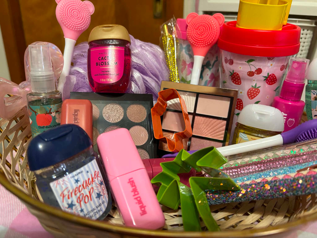 Glam Girl Pull & Pack