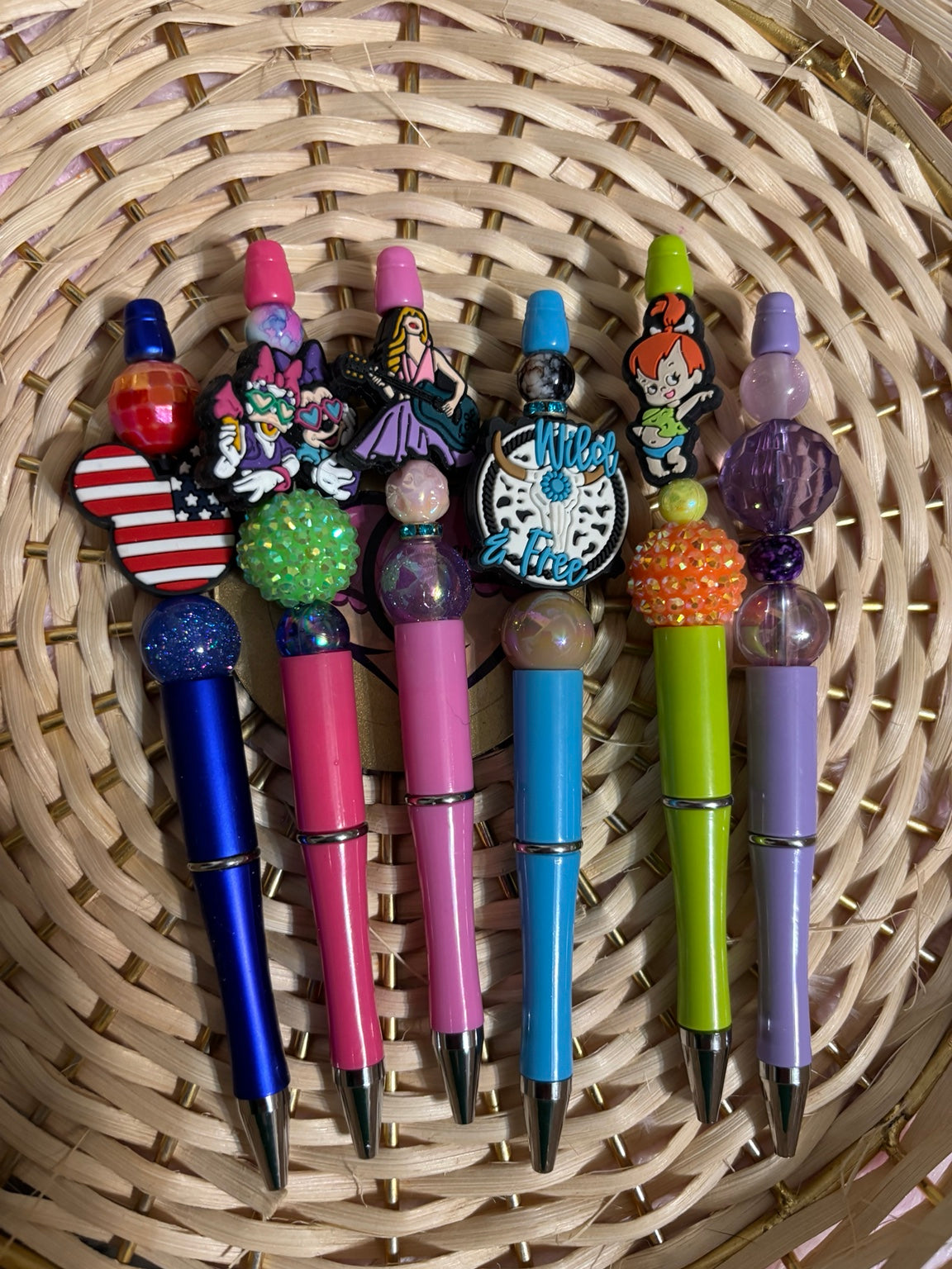 🖊️ Cheeky Pick Mystery Beaded Pen Bundle